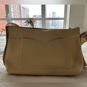 Cuyana sling bag large